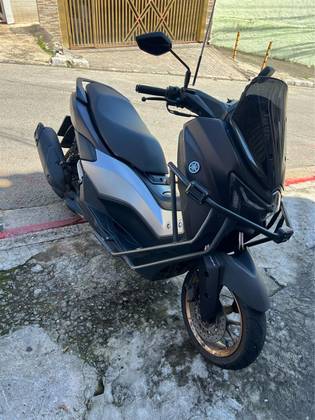 YAMAHA NMAX CONNECTED 160 ABS 